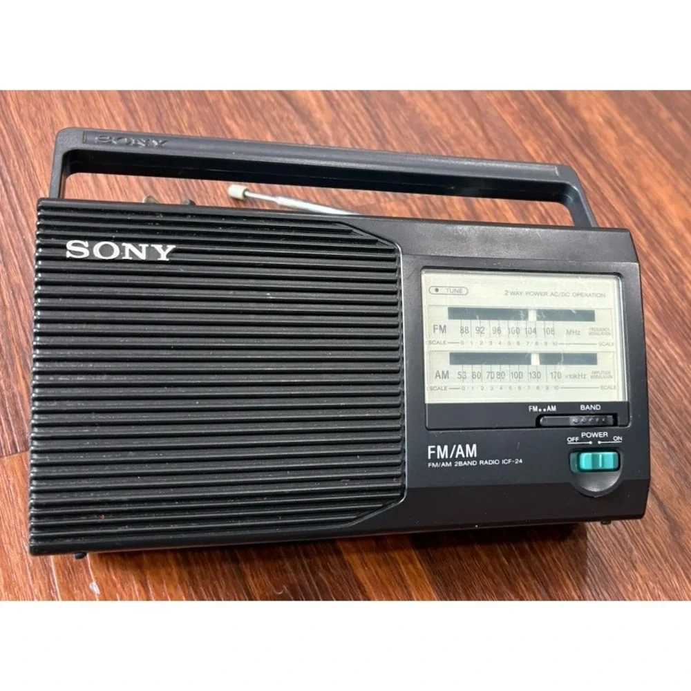 Vintage‎ Sony ICF-24 FM/AM 2 Band Portable Radio Model Tested 2 Way Power AC/DC